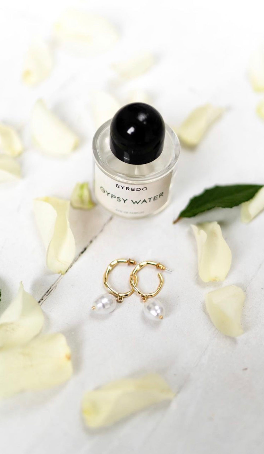 Atlantis pearl earring