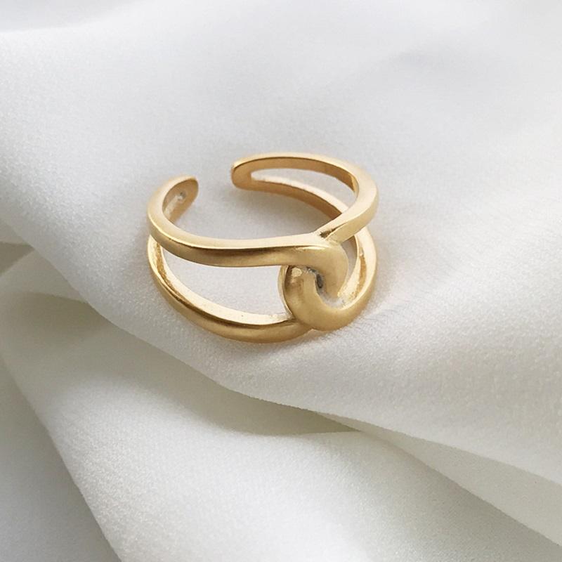 Golden tie ring